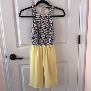 Lulu’s Black, White, & Yellow Dress